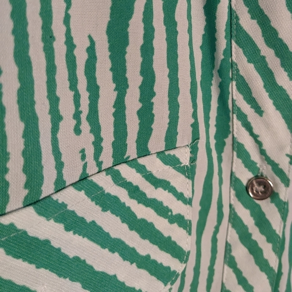 Notations Large Green‎ & White Vertical Striped Long Sleeve Button Down Shirt - Picture 11 of 11